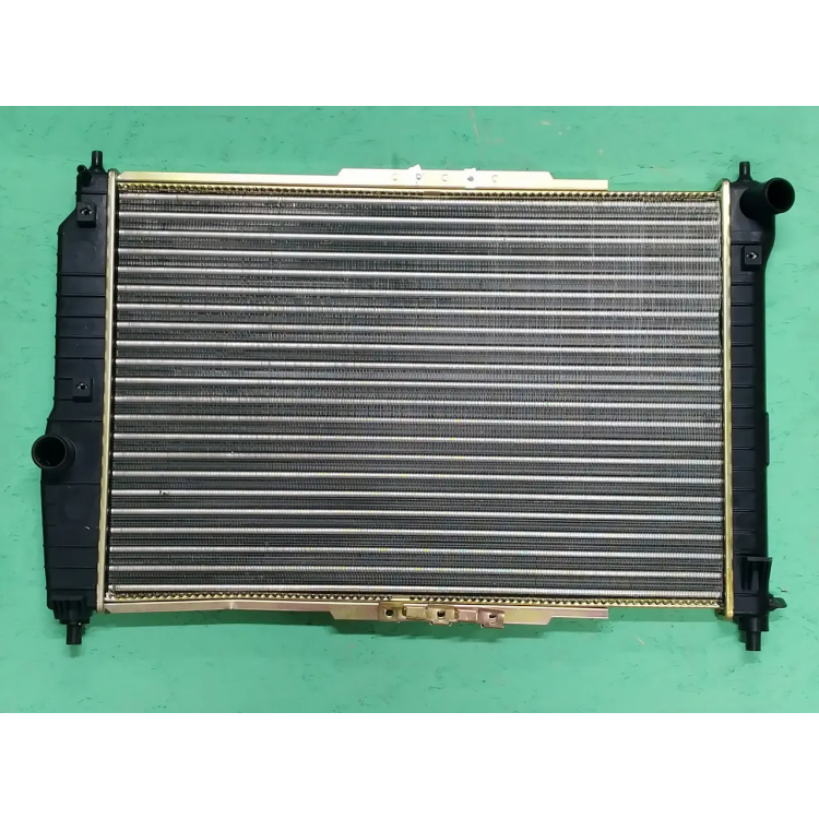 LSA Радіатор  AVEO 1.5 16 v 60 мм LA 96536525