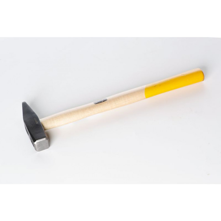 Молоток слюсарний 200гр СИЛА з дерев'яною рукояткою