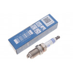 Свічка запалювання VW T5/LT (28-35)/Caddy III/Renault Kangoo/Peugeot Boxer 1.1-4.2 96-