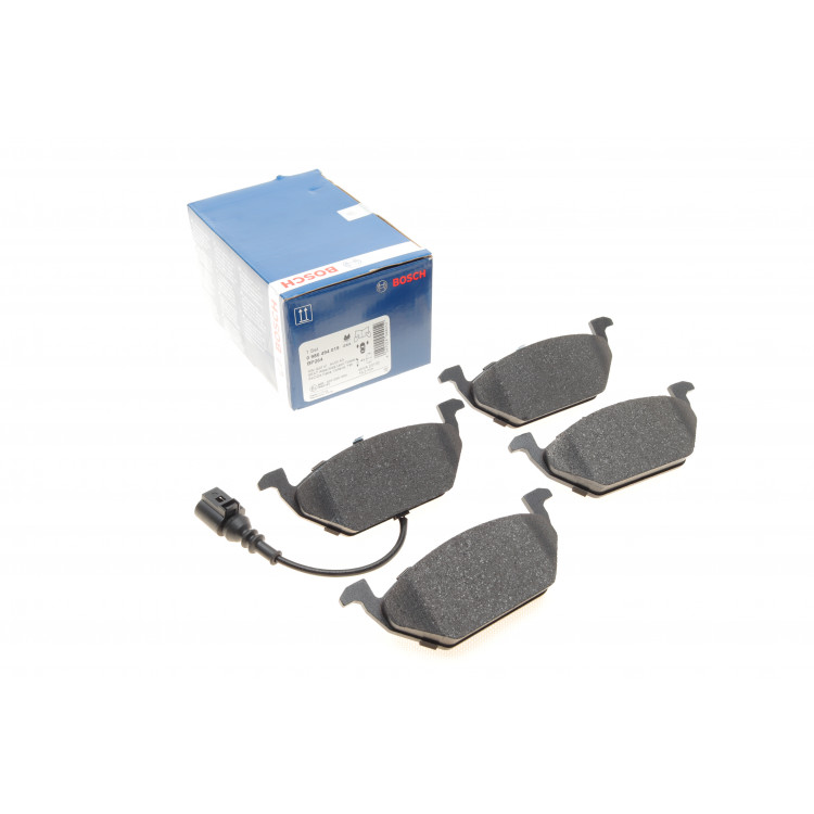 Комплект гальмівних колодок (передніх) Audi A3/Skoda Octavia 96-13/Fabia 99-/VW Caddy/Golf 96-15 (+датчик)