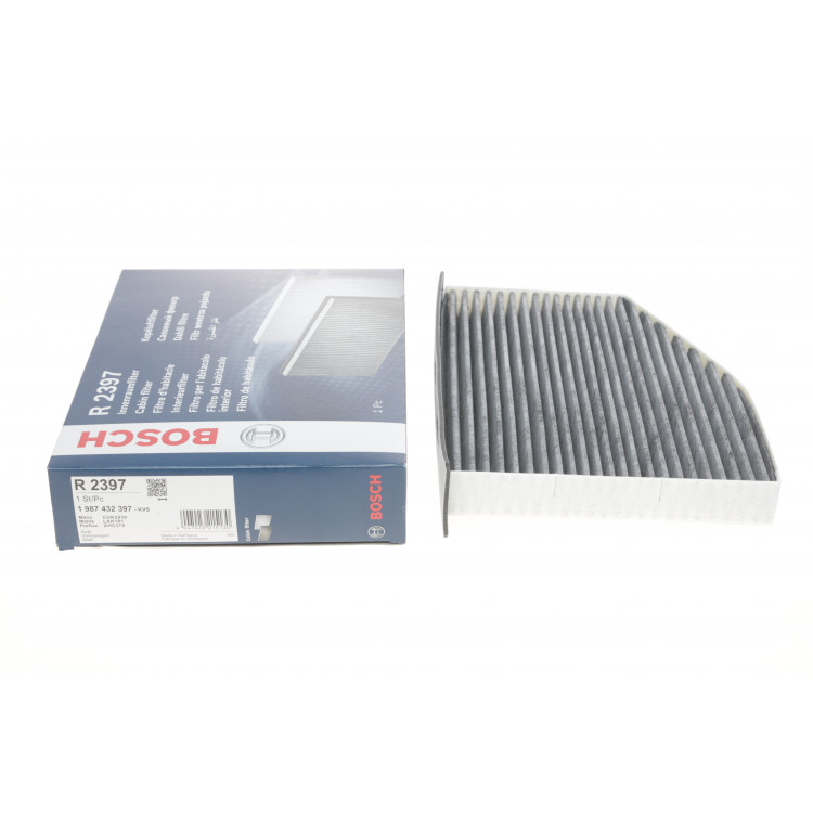 Фільтр салону VW Caddy 1.9TDI 03- (вугільний)