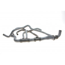 Патрубок системи охолодження Renault Trafic II 1.9dCi 01- (к-кт в зборі) Патрубок системи охолодження Renault Trafic II 1.9dCi 01- (к-кт в зборі)