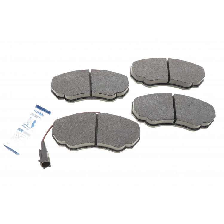 Колодки гальмівні (передні) Citroen Jumper 02-/Fiat Ducato/Peugeot Boxer 98- R15 (+датчик)