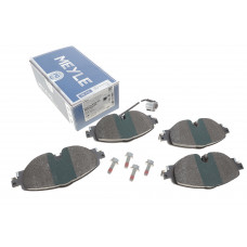 Колодки гальмівні (передні) VW Caddy IV/Golf VII/Passat B8/Skoda Octavia/Seat Leon 12- (з датчиком)