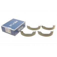 Колодки ручника VW T5 03-/BMW 5 (E39/E60/E61)/7 (E65/E66/E67)/X5 (E53/E70) (185x30) (без пружины) Колодки ручника VW T5 03-/BMW 5 (E39/E60/E61)/7 (E65/E66/E67)/X5 (E53/E70) (185x30) (без пружины)