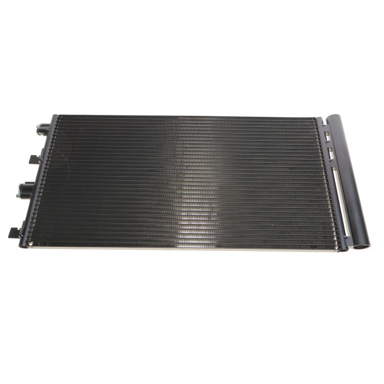 Радіатор кондиціонера Dacia Duster 1.5D 10-18