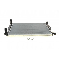 Радіатор охолодження Audi A4 1.6-2.0/1.9/2.0TDI 00-09/Seat Exeo 08-13 Радіатор охолодження Audi A4 1.6-2.0/1.9/2.0TDI 00-09/Seat Exeo 08-13